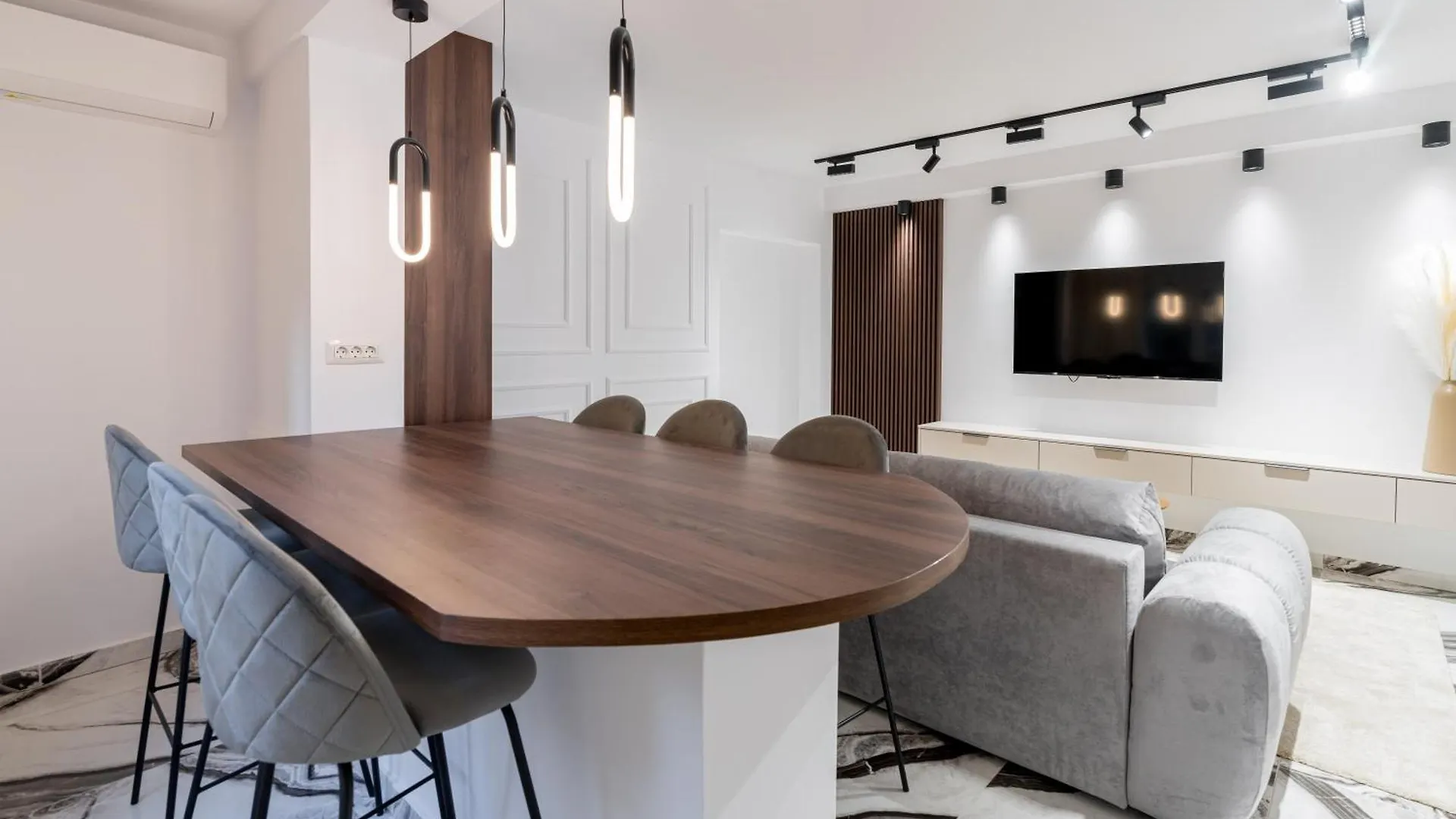 Ultra-Modern Luxury Apartment - Spacious & Elegant 布加勒斯特 0*,